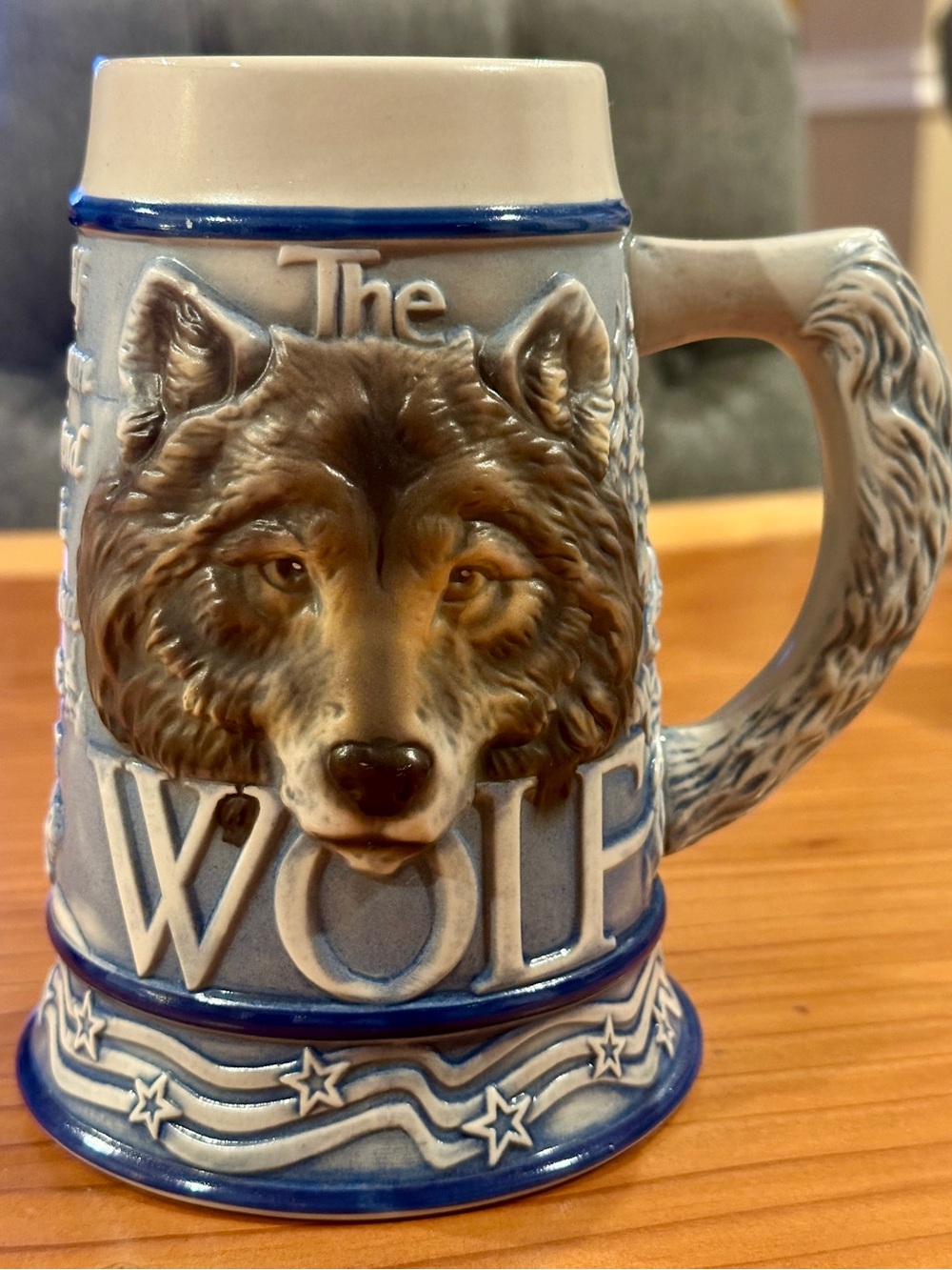 Vintage 2000 Tom OBrien ‘The Wolf’ American Animal Ceramic Beer Stein Mug Brazil